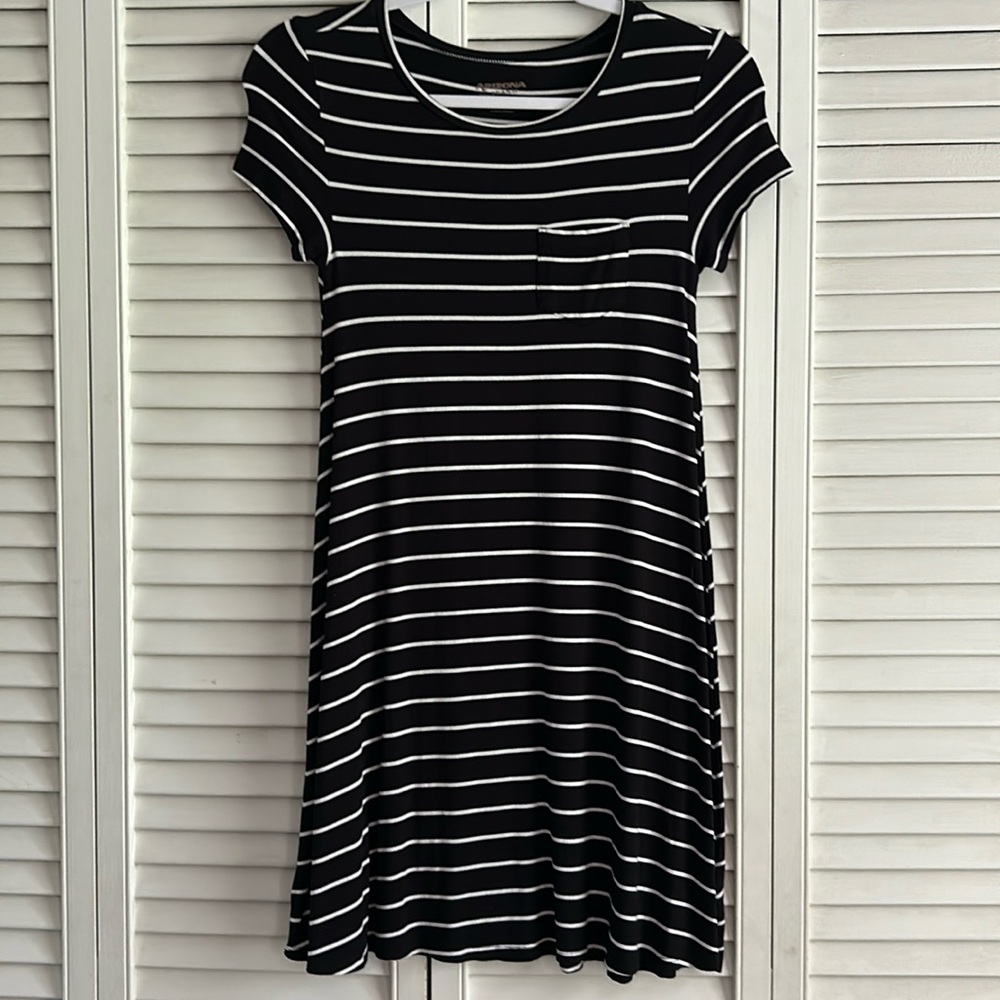 Black and white striped dress size XS